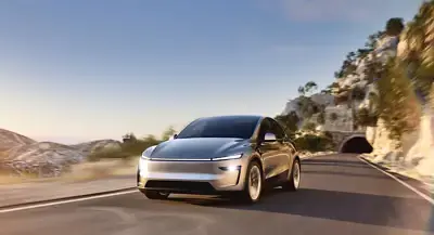 Tesla Model Y Premium AWD 2025