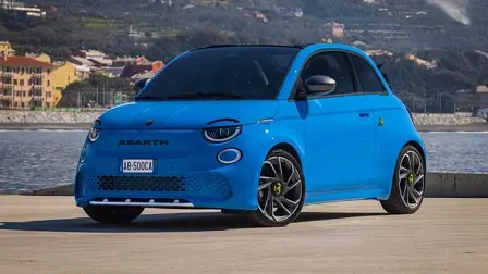 Abarth 500e Convertible 500e Convertible 2023