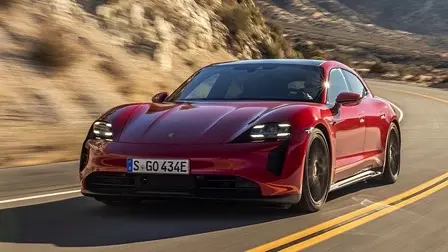 Porsche Taycan GTS 700 PS 2026