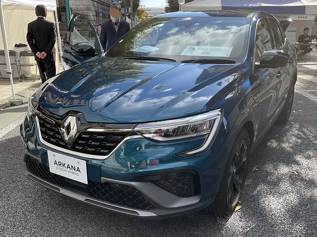 Renault Arkana Hybrid Intens 2025
