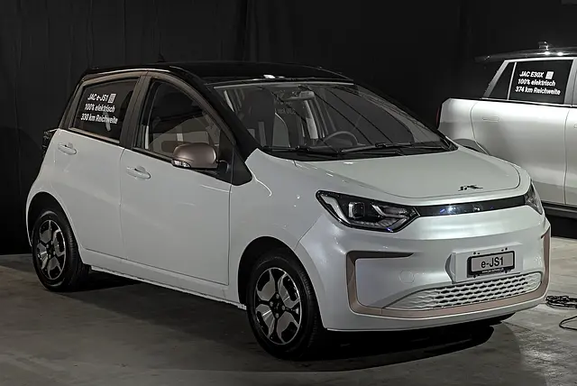 JAC E-JS1 Luxury 2025