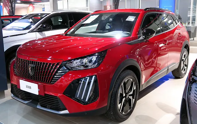 Peugeot 2008 MHEV Style 136 2026